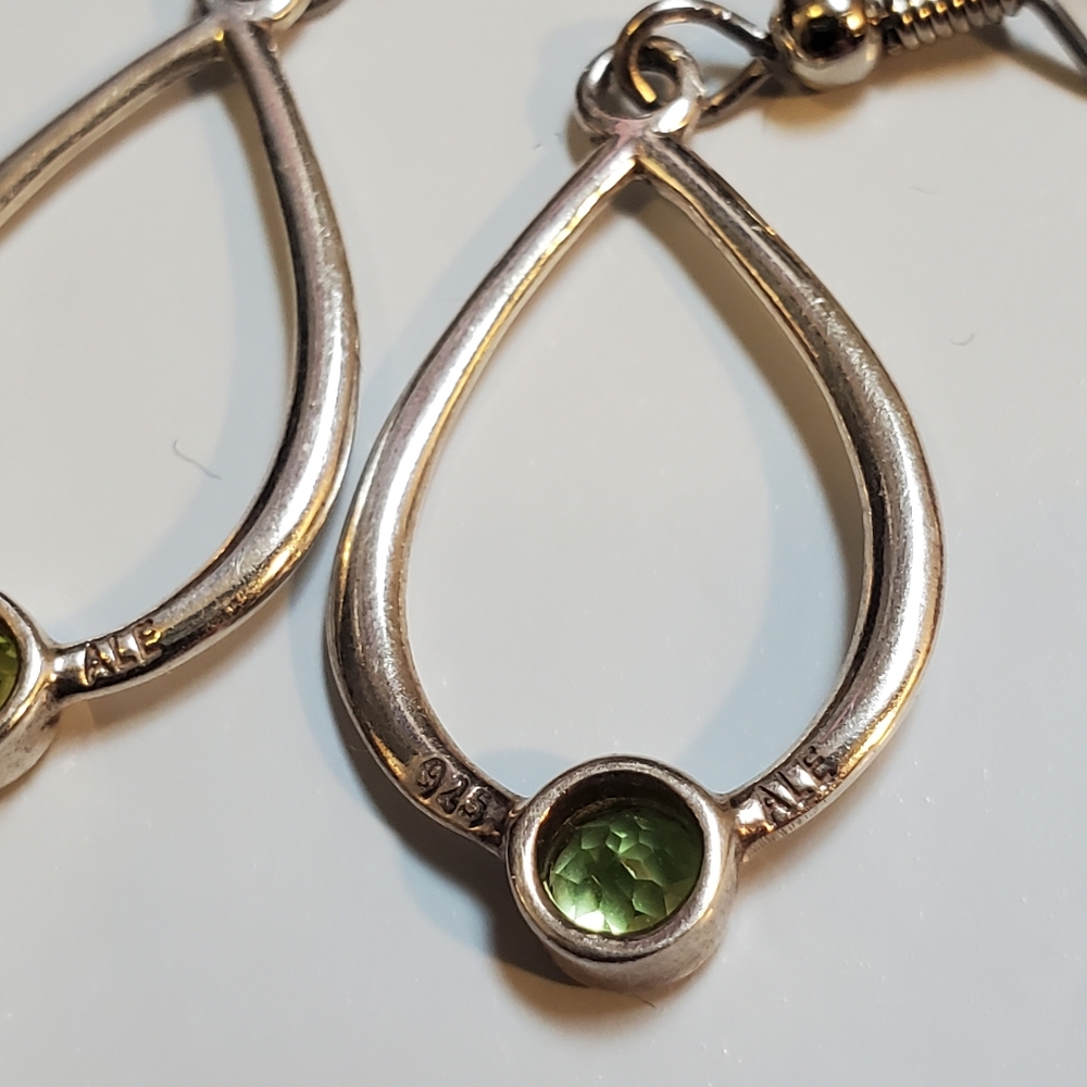 Pandora Earrings (RETIRED) - Picture 4 of 5